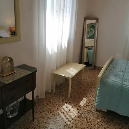 Dina's House Agia Thekli