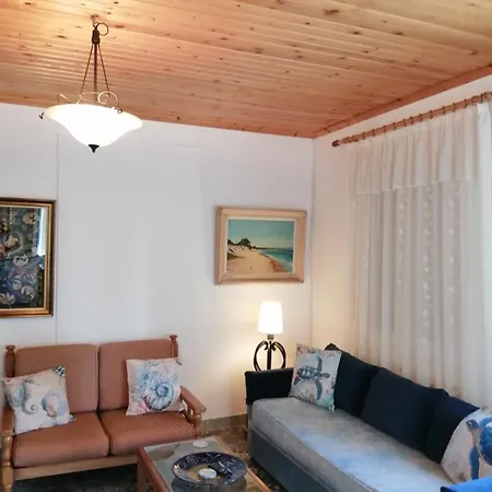 Dina's House * Agia Thekli