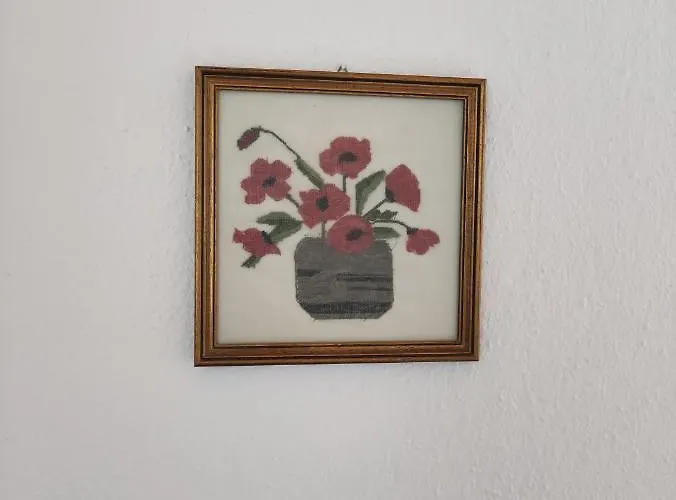 Semesterbostad Dina's House Agia Thekli