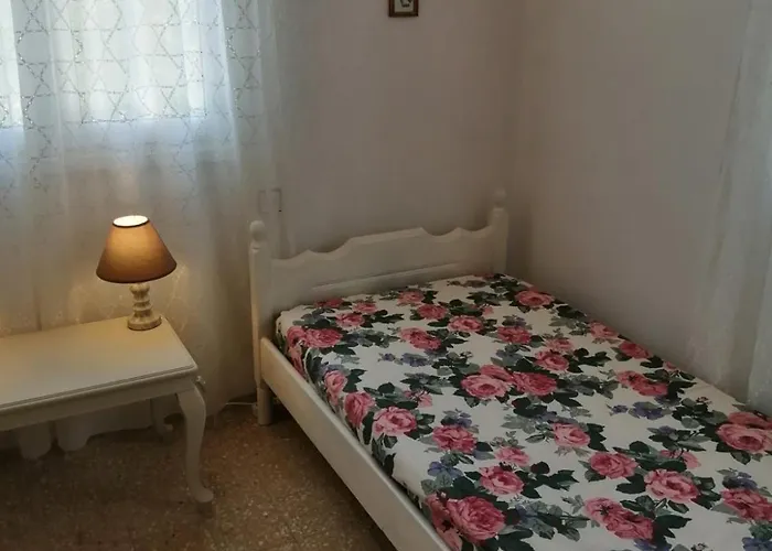 Dina's House Agia Thekli