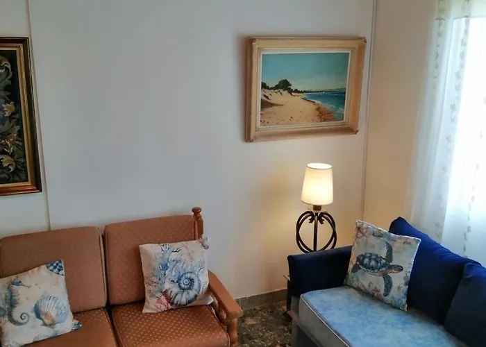 Dina's House Semesterbostad