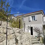 בית נופש Dina's House Agia Thekli