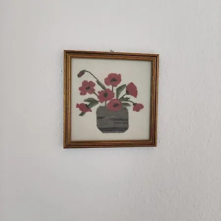 Semesterbostad Dina's House Agia Thekli