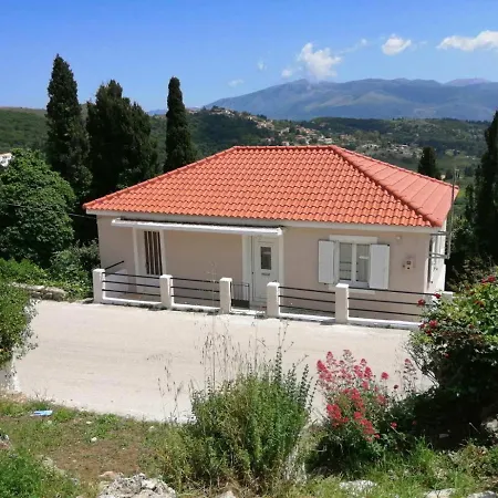 بيت للعطل Dina's House